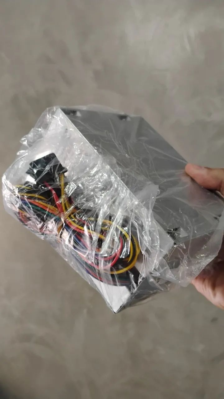 Fonte de Alimentação para PC - C3tech C3Plus PS- 200v4 200w 115 - 127/220V - Nova - Foto 3