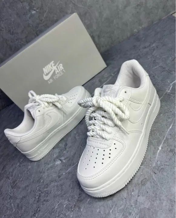 nike court vision mid vs air force 1