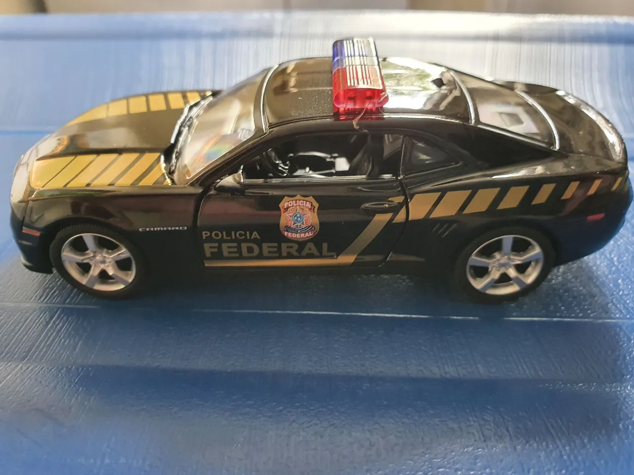 Carro de Polícia Federal - Camaro