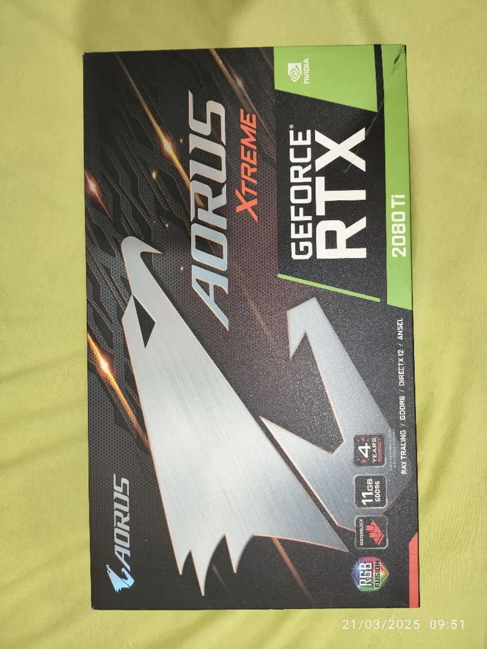 Placa de Vídeo Gigabyte AORUS GeForce RTX 2080 Ti Xtreme