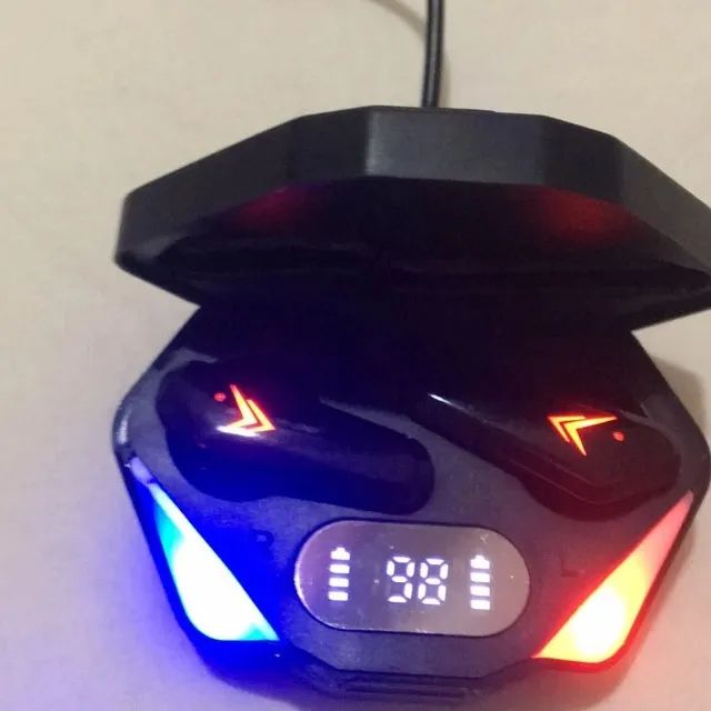 Freebies Game Sleeve Xiaomi X15 TWS Fone de Ouvido Bluetooth com LED RGB  - Foto 3