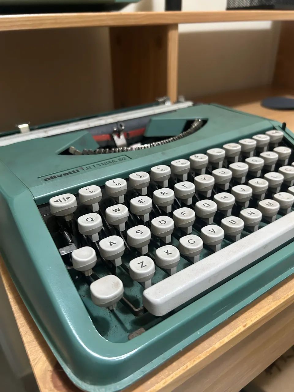 Máquina escrever Olivetti - Retro - Foto 6