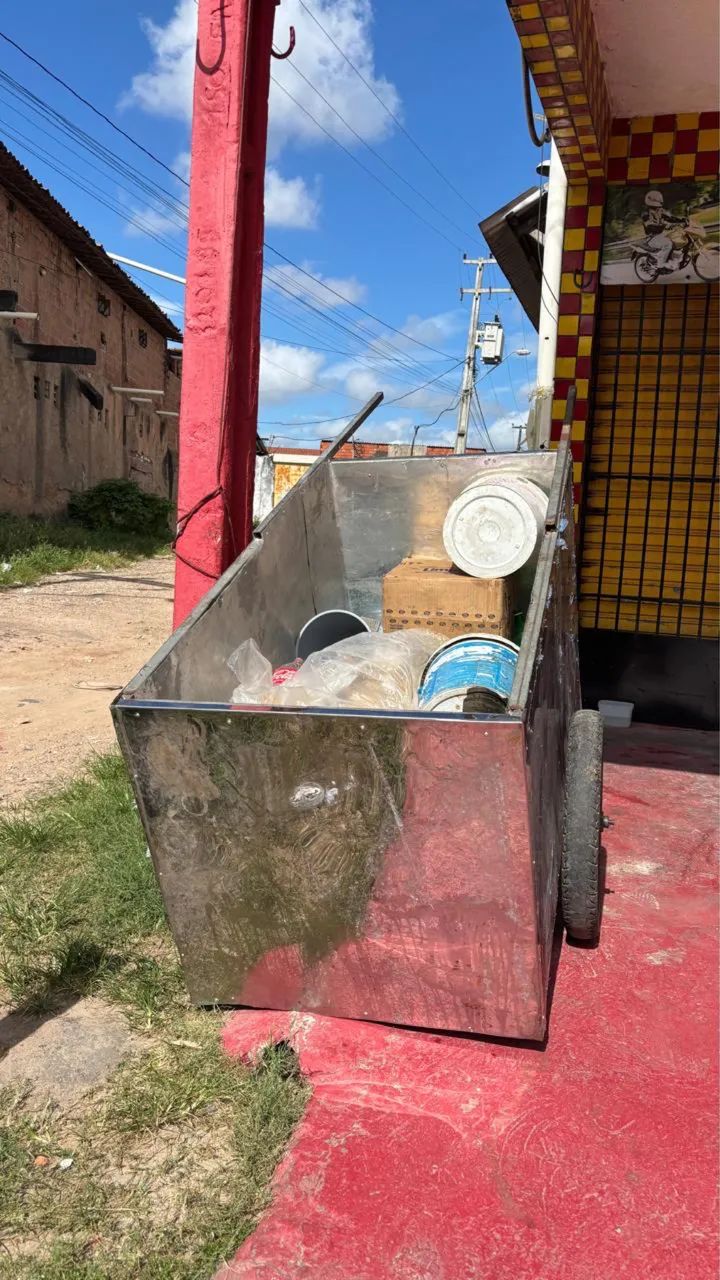 Vendo Carro de Transporte / Reciclagem - Inox - Foto 5