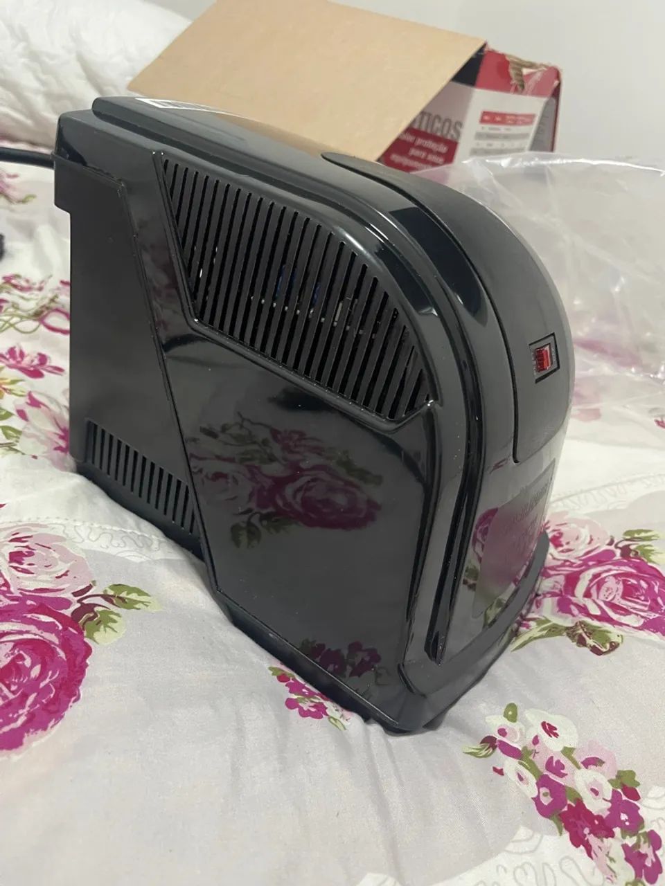 Estabilizador de Voltagem Bivolt 3000 VA - Foto 2