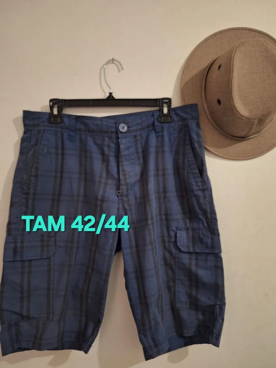 Bermudas xadrez pouco uso - Foto 2