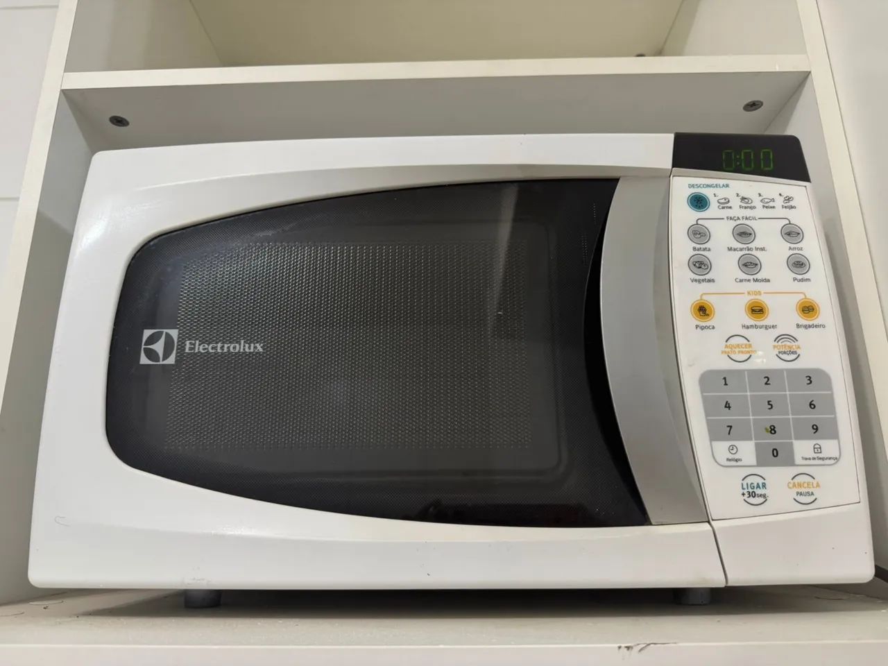 Microondas Eletrolux -18 L