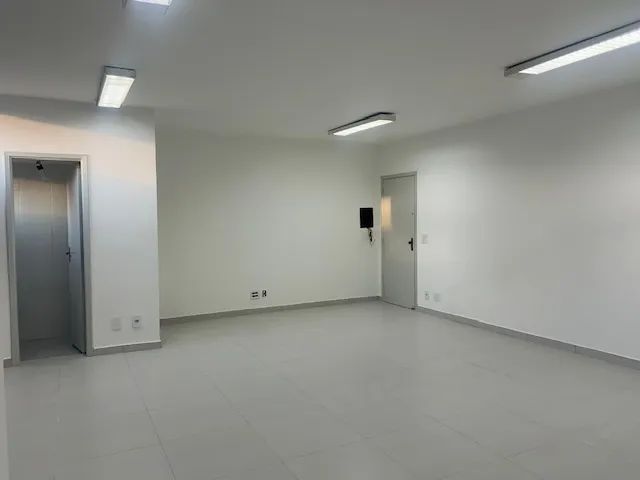 Sala comercial para venda na Vila Itapura, Campinas/SP.