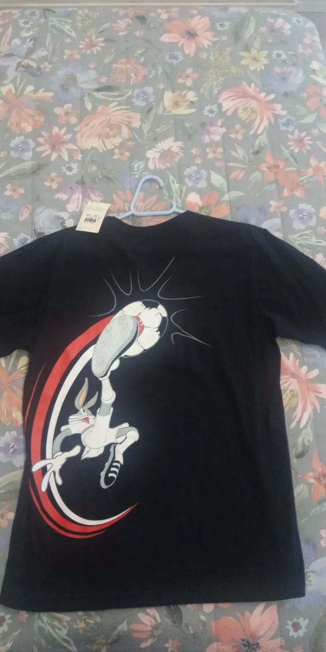 Camiseta infantil do São Paulo com estampa Looney Tunes tam. XL. Produto oficial. Nova  - Foto 6
