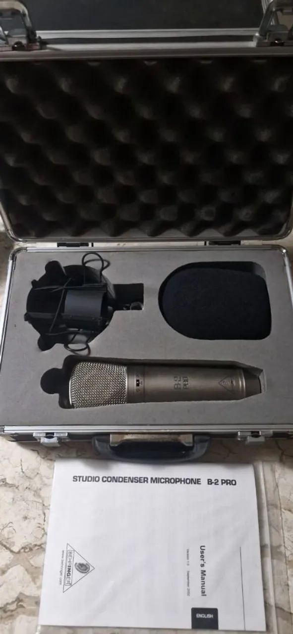 Microfone B2 pro Behringer 