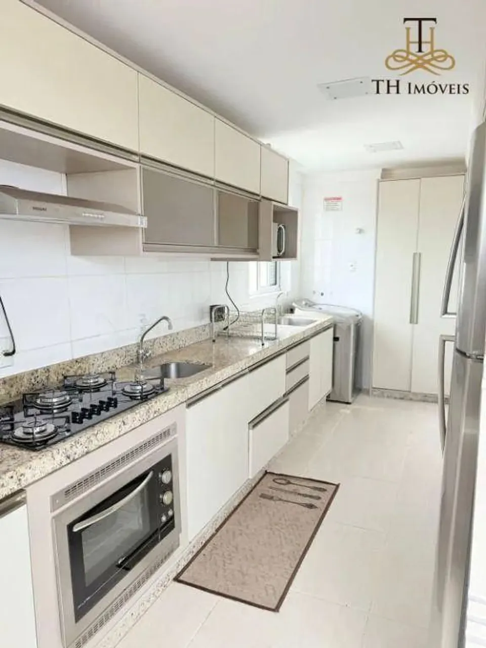 Apartamento com 3 dormitórios para alugar, 82 m² por R$ 4.900,02/mês - Centro - Itajaí/SC