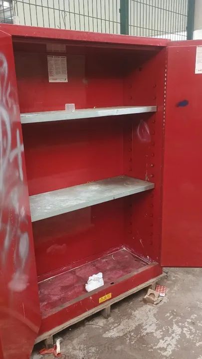 Armários ,aço  roupeiro - Foto 4