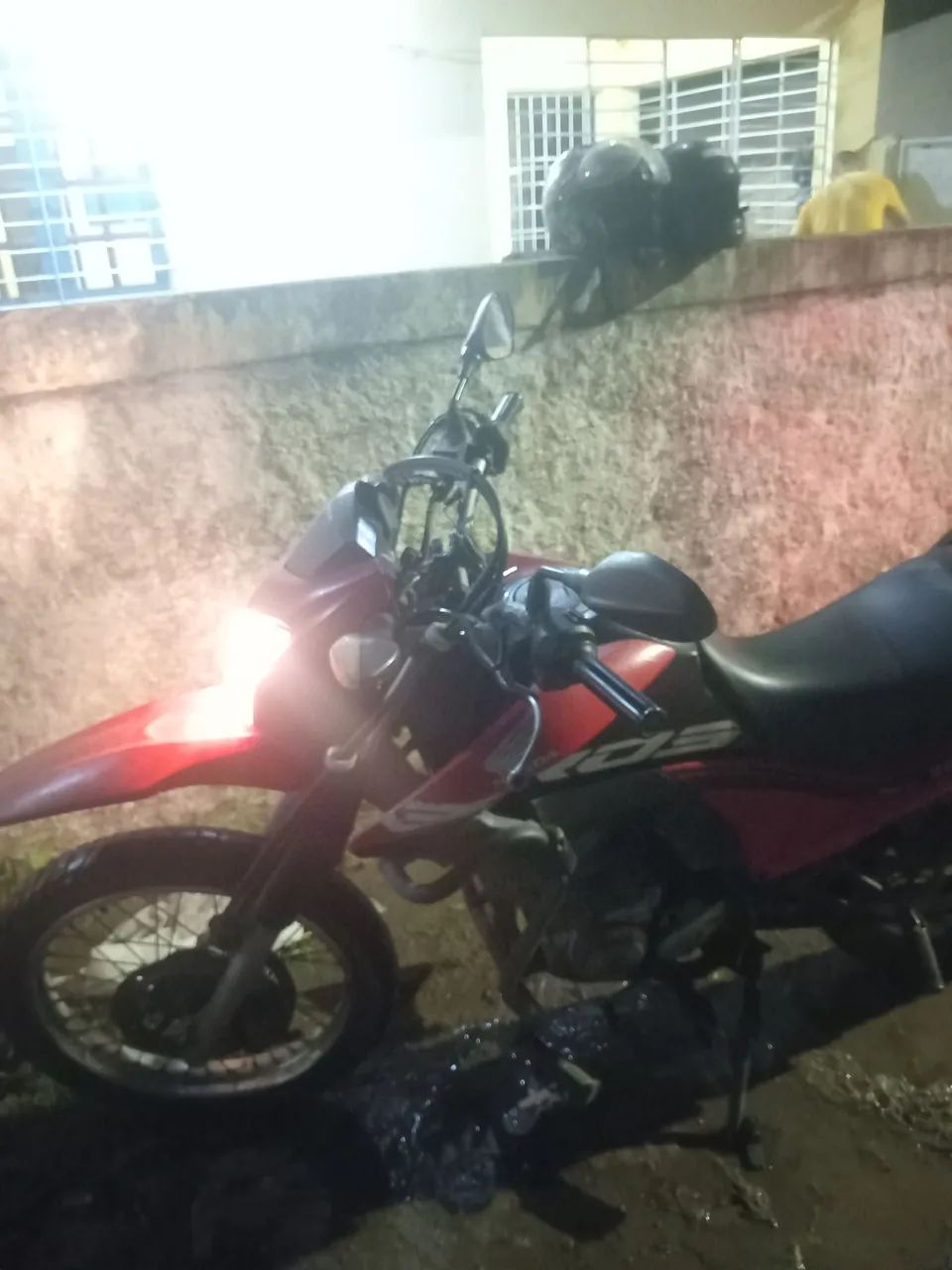 Bros160 2019 toda original pra vender vender rápido toda revisada não deve nada.