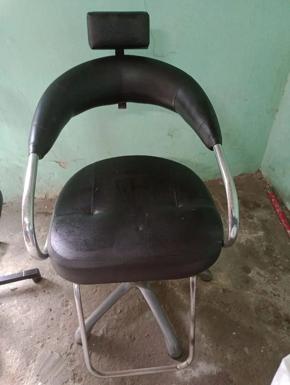 Cadeira de Barbearia ou Salão de beleza - Foto 4
