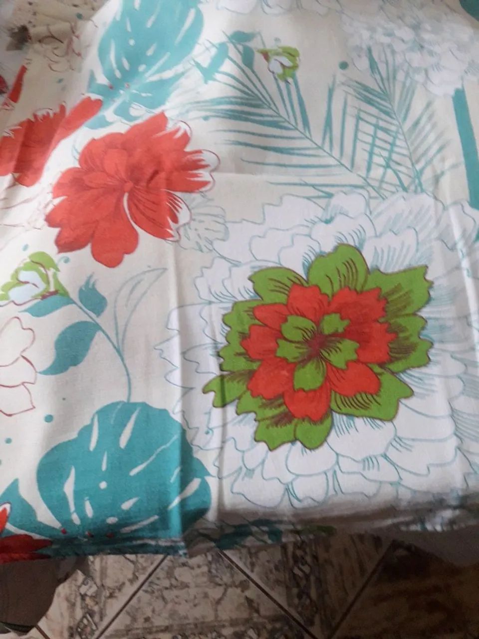 2 lindas colchas de camas de casal usadas - Foto 3
