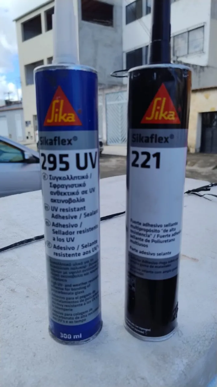 Sikaflex valor de cada $ 90,00
