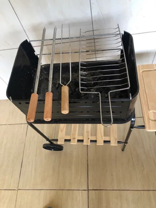 Churrasqueira foi usada uma vez ! - Foto 4