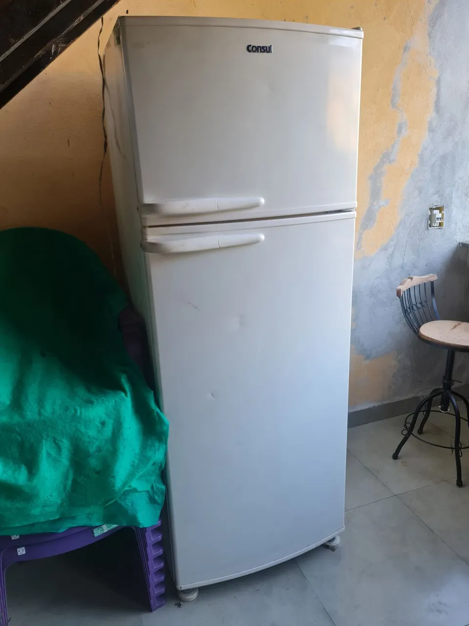 Vendo/Troco Geladeira Consul