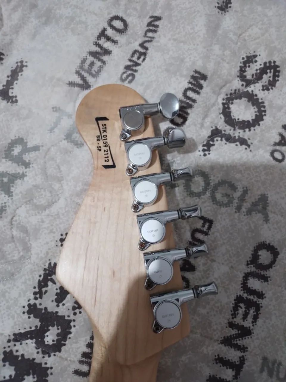 Guitarra Music Maker Stratocaster - Foto 2