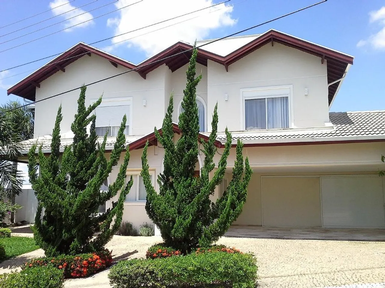 Sobrado à venda em Valinhos, Dois Córregos, com 4 quartos, com 375 m²