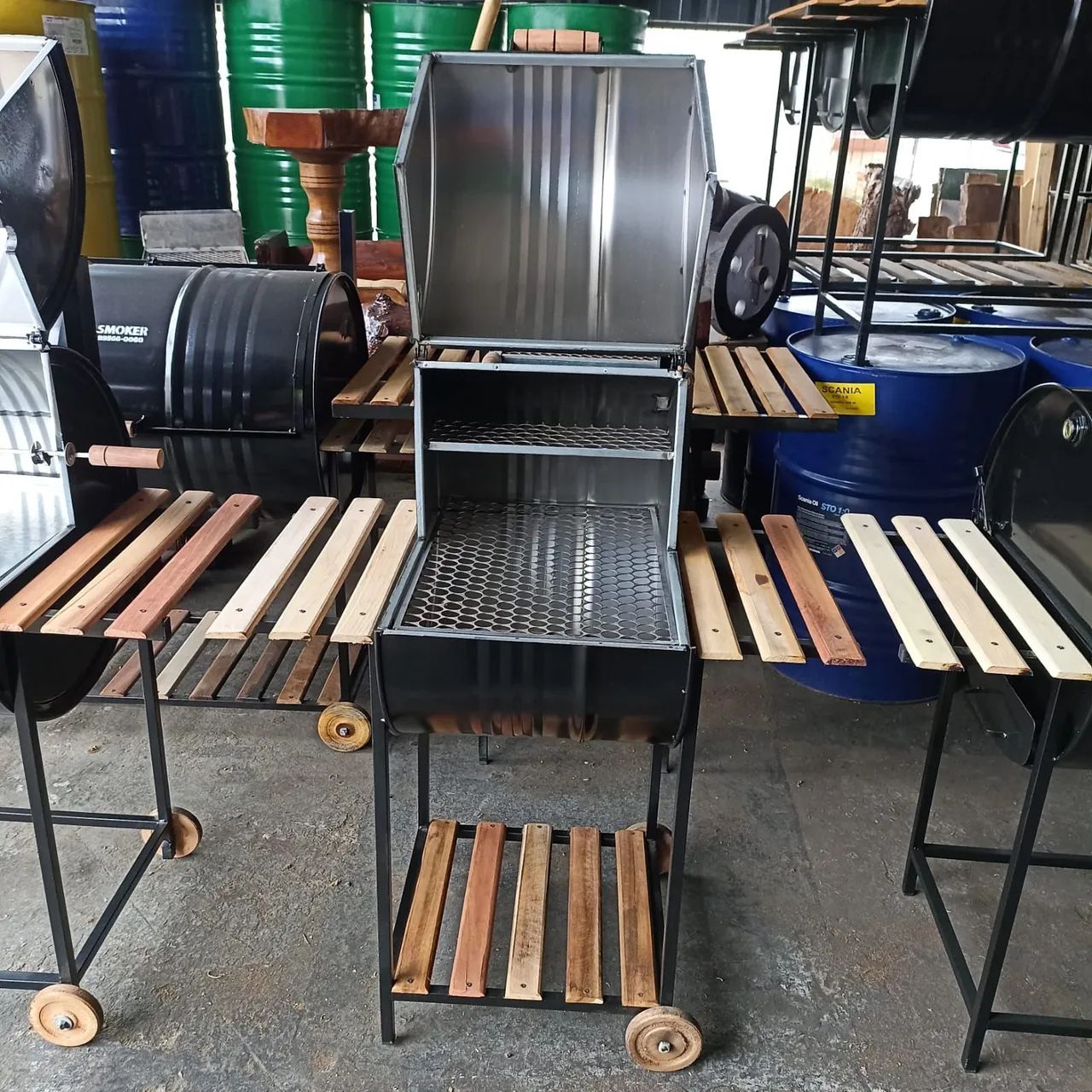 Churrasqueira de meio tambor: prepara o churrasco deliciosos com estilo! - Foto 2