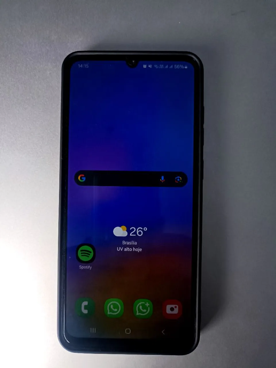 Samsung A05 na caixa