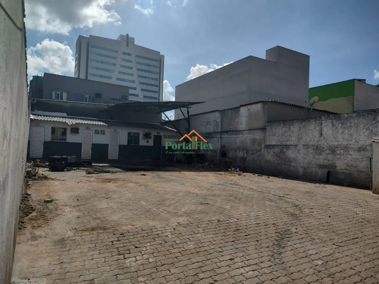Terreno à venda em Parque Residencial Laranjeiras - Serra/ES