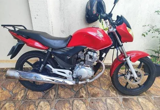 Vendo moto CG 150 titan flex