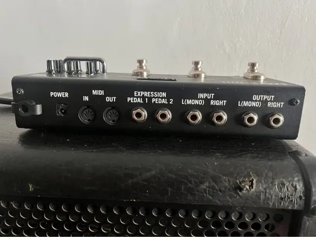 Pedaleira Line6 M9 stompbox Modeler - Instrumentos musicais