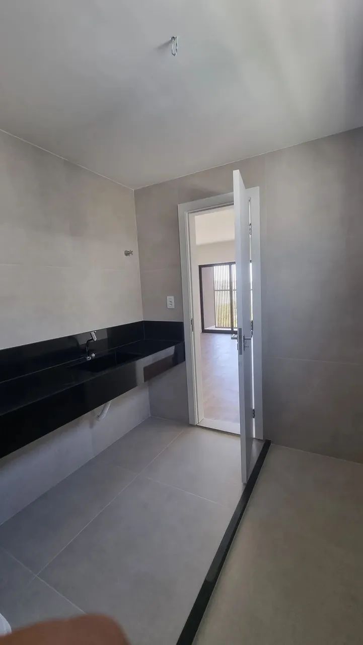 Excelente casa 4 suítes, nascente, varanda  em Alphaville (Abrantes) - Camaçari - BA - Foto 4