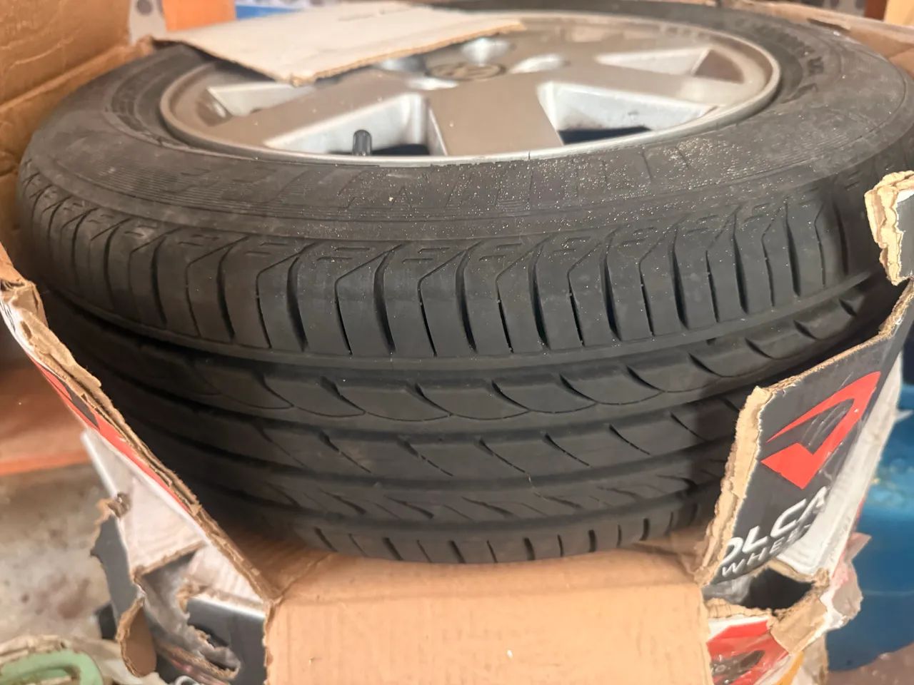 Rodas aro 14 originais VW - Foto 3