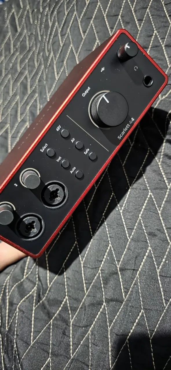 Interface de áudio Focusrite 