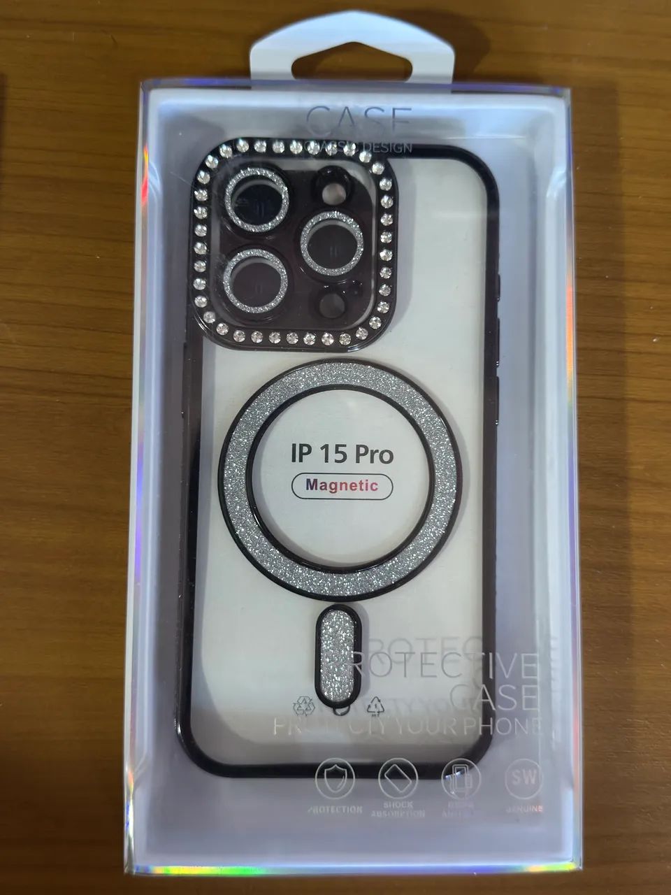 iPhone 15 Pro Capinha MagSafe Strass - Foto 3