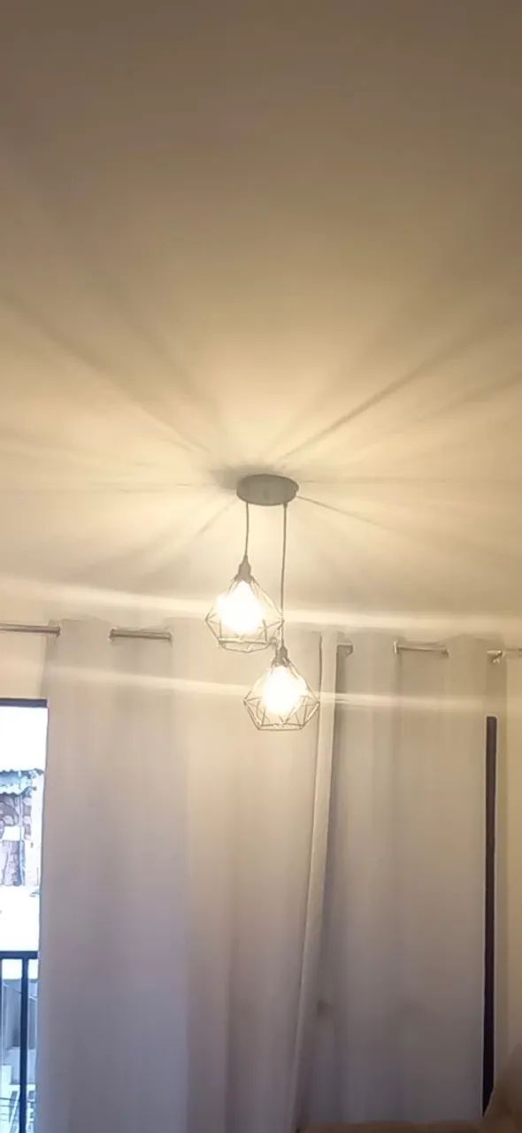 Luminária pendente sofisticada, oportunidade!