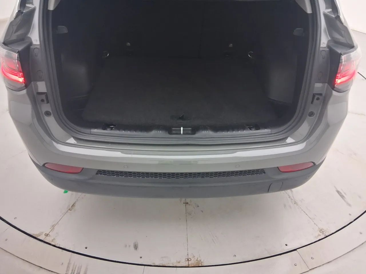 Jeep Compass LONG. T270 1.3 TB 4x2 Flex Aut., foto 9 de 18