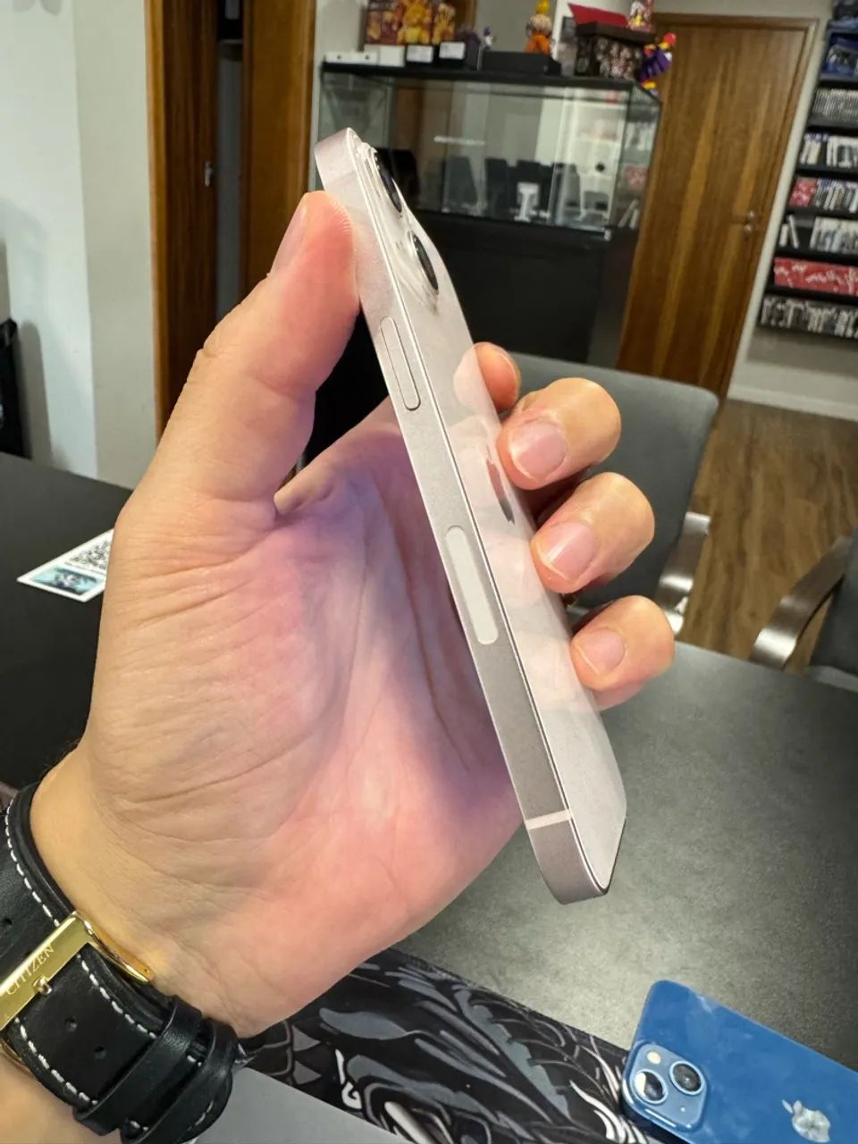 IPHONE 13 ROSE 75% - Foto 2