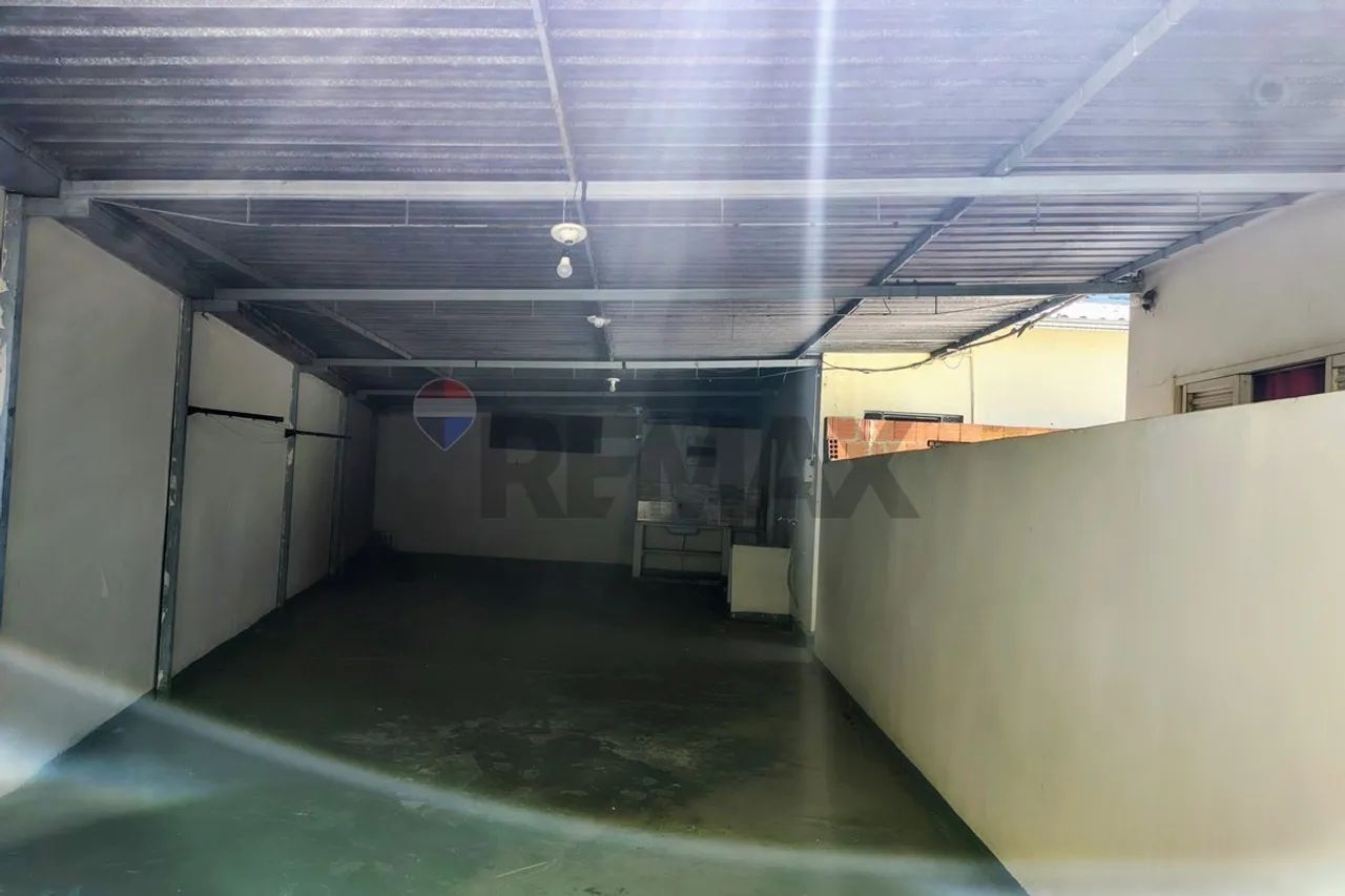 Aluga Casa com 2 quartos, 2 banheiros - Foto 4