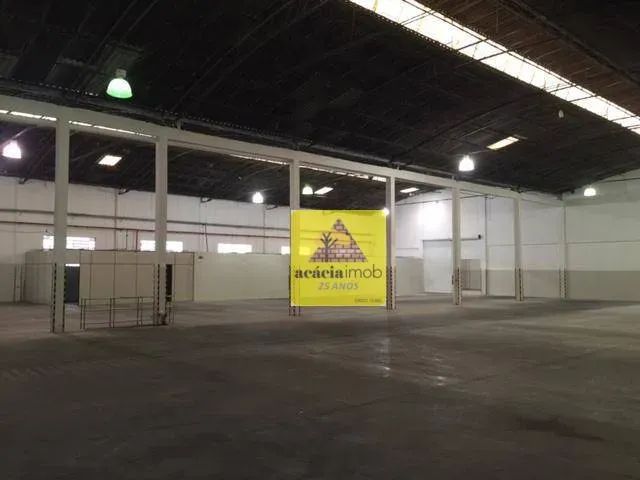 GALPÃO - 2.324 M² - 5 DOCAS - Foto 5