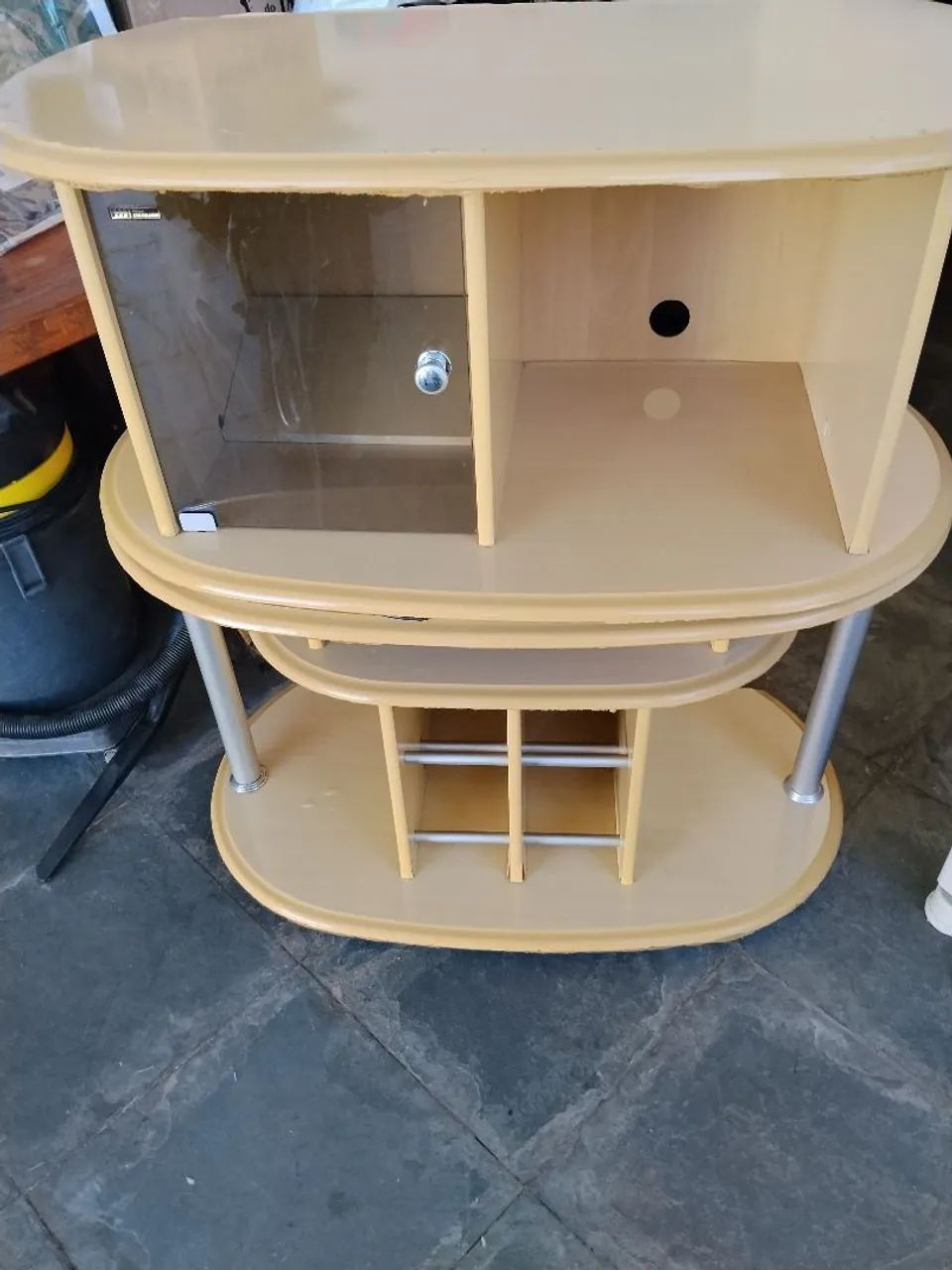 Suporte para televisão 100
