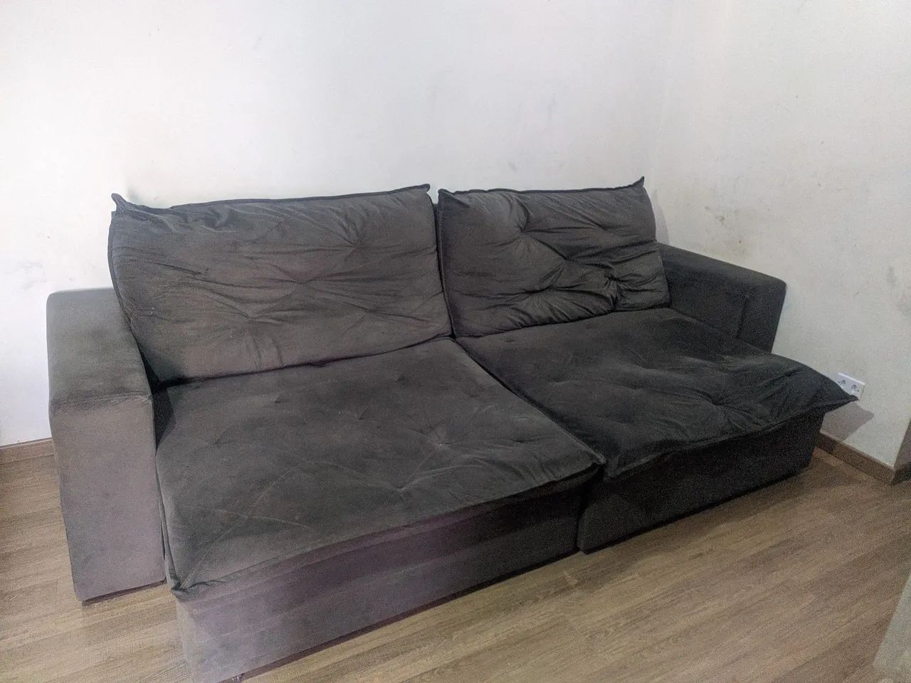 Sofa retrátil e reclinável usado  - Foto 4