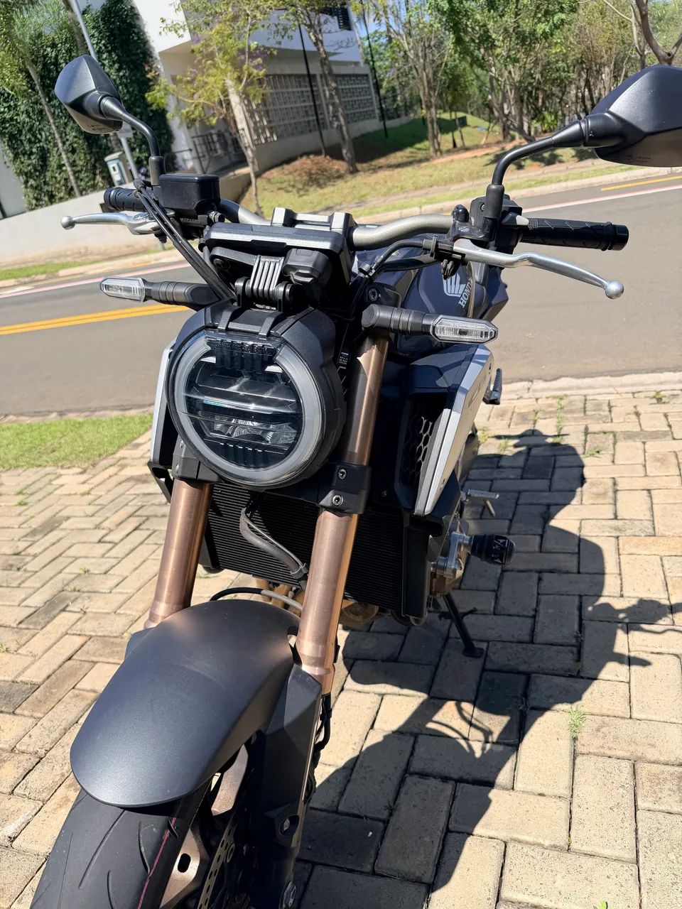 Cb 650 com 8,300 km  - Foto 2
