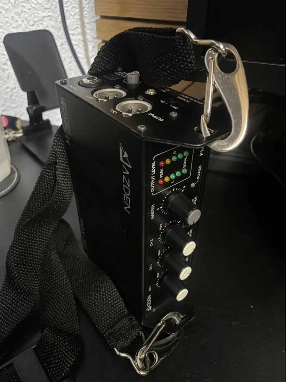 ★AZDEN FMX-32 マイクミキサー★ mixer portátil AZDEN FMX-32a - Equipamentos e Acessórios de Som
