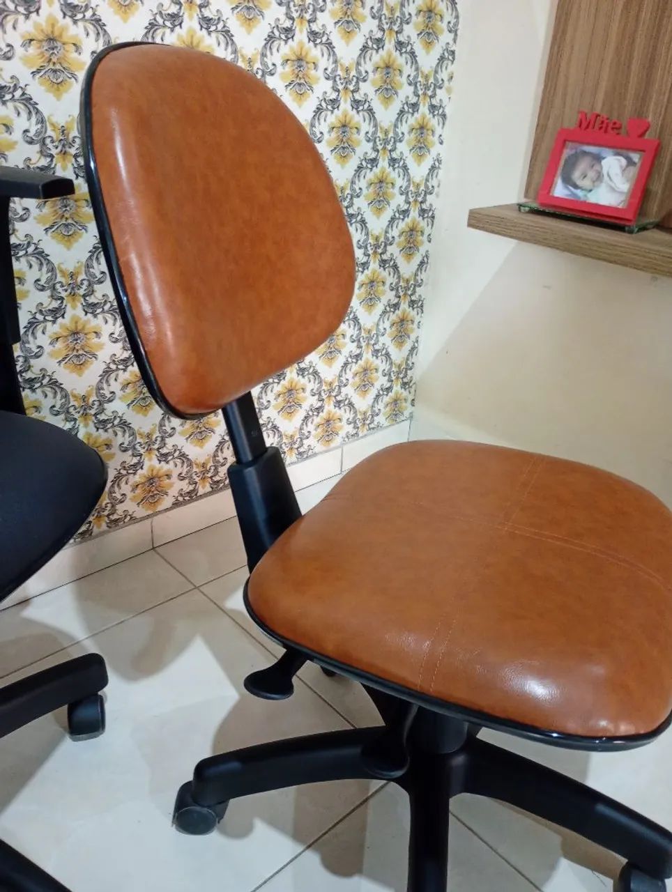 Cadeira de escritório com rodinhas  - Foto 4