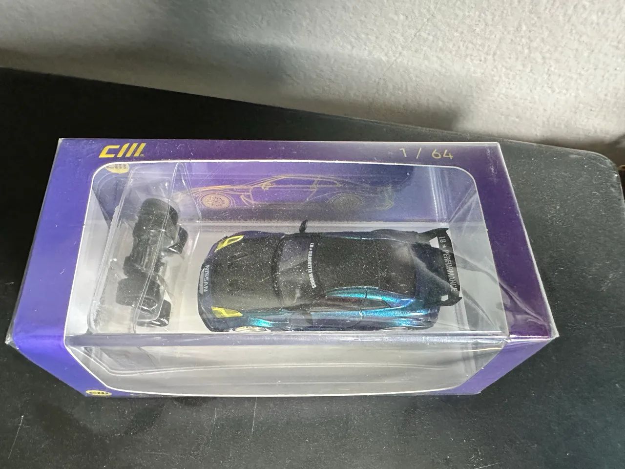 CM model 1/64 Nissan 35GT-RR  - Foto 3