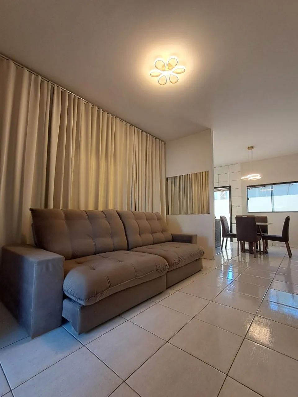 Sofá 3 lugares