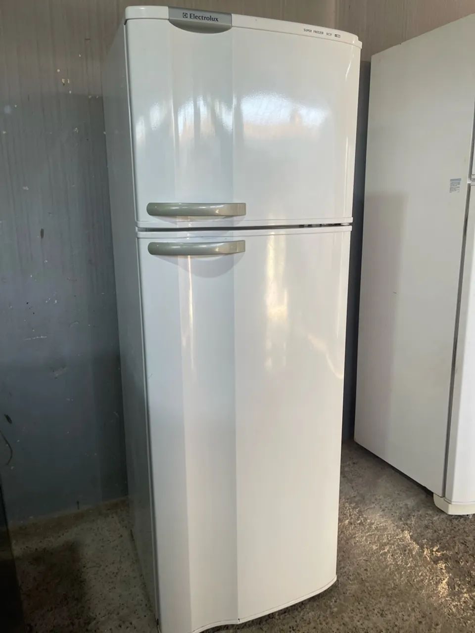 Geladeira Electrolux duplex 220v