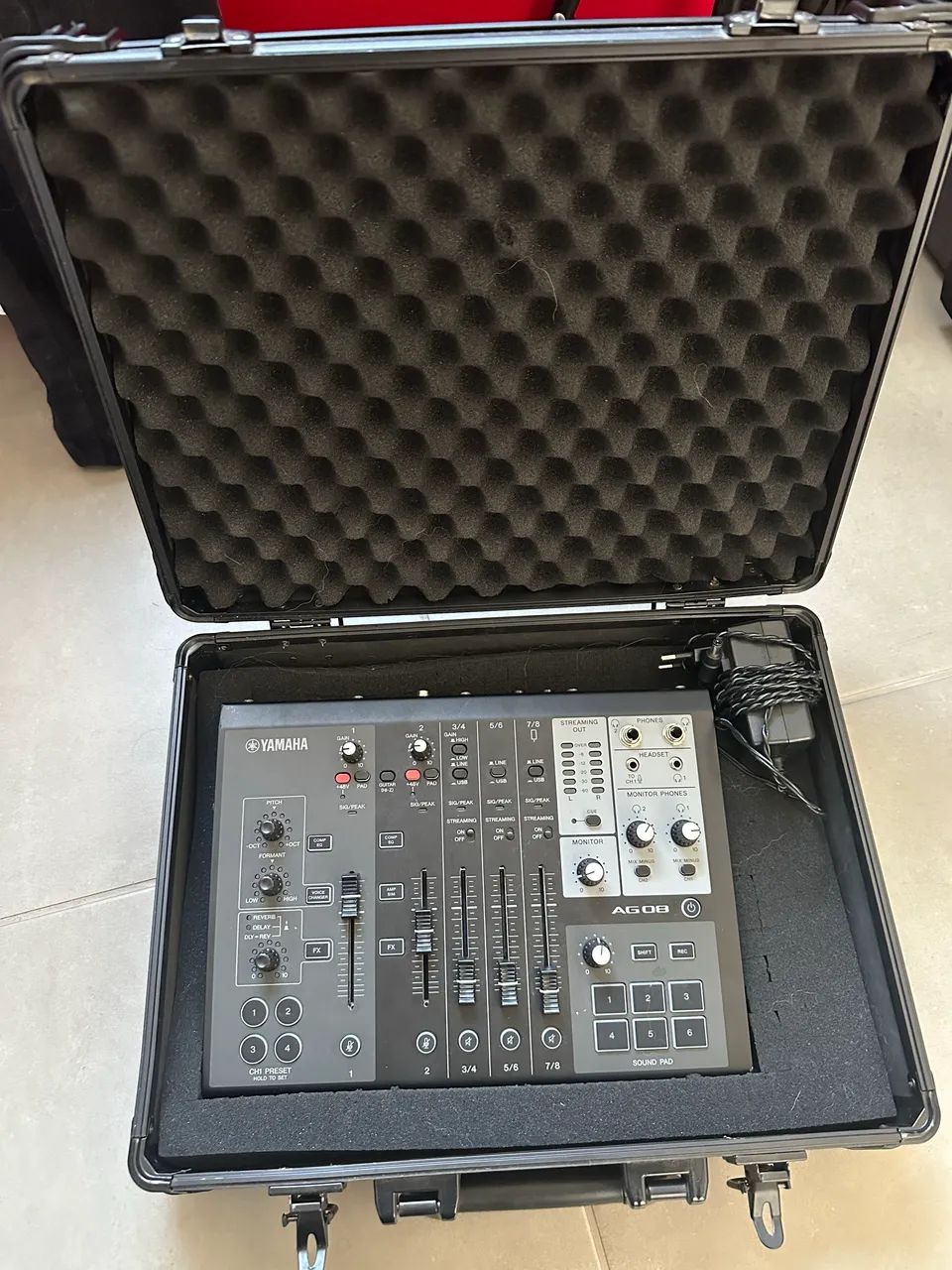 Mesa digital Yamaha AG08 - Foto 4