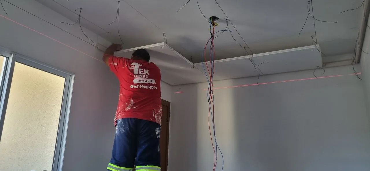 Gesso decorativo com iluminação  - Foto 4