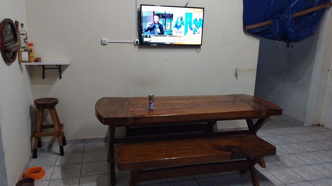 Mesa se madeira