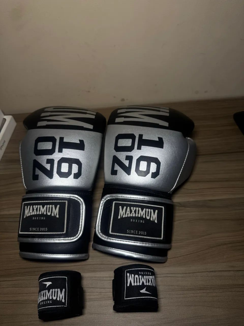 LUVA DE BOXE PROFISSIONAL MAXIMUM 16OZ POWER FACE MICRO FIBRA - Foto 2