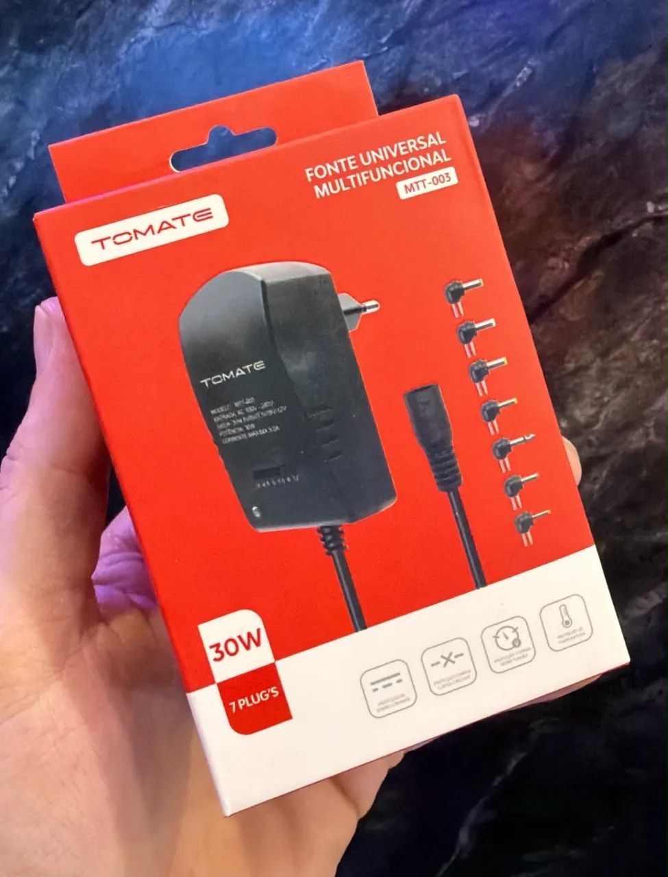 CARREGADOR UNIVERSAL 30W ?